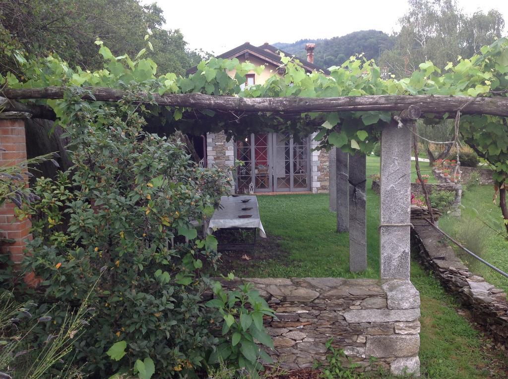 Il Ciliegio Selvatico Apartment Verbania Bagian luar foto